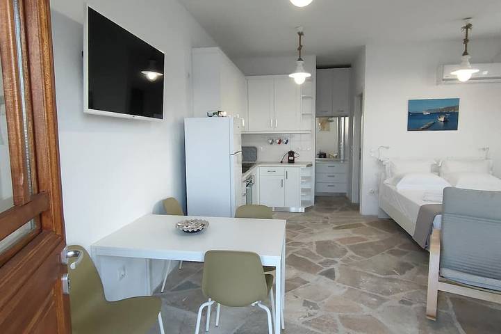 Villa Thori at Poulati Sifnos in Sifnos