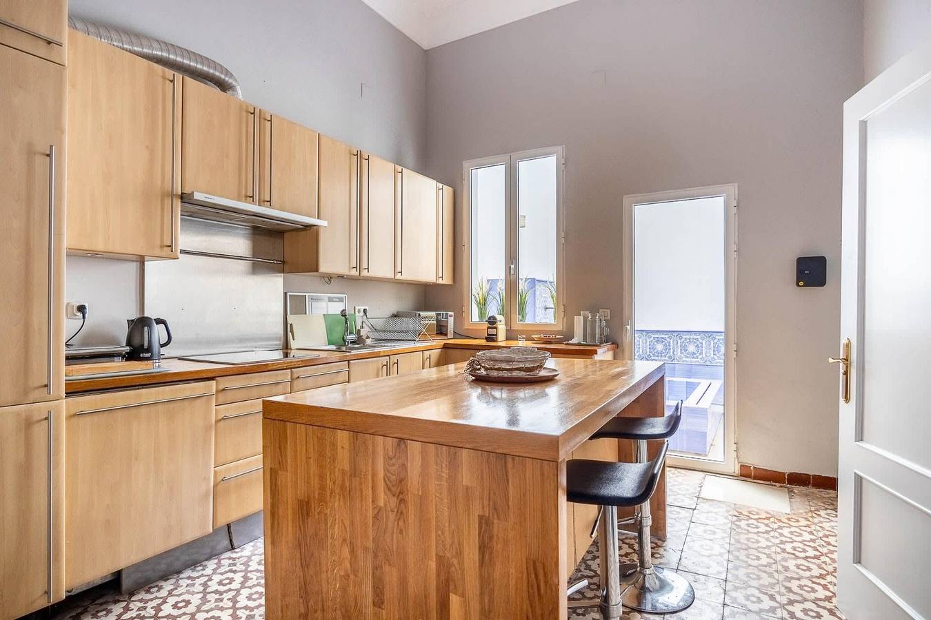 Casa de vacaciones para 12 personas con balcón in La Buhaira, Sevilla