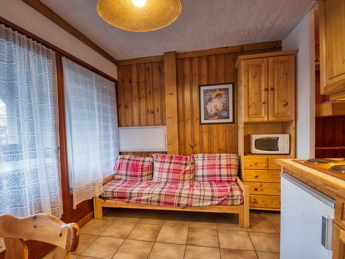 Gîte pour 4 personnes, avec terrasse dans Station de Morillon - 2