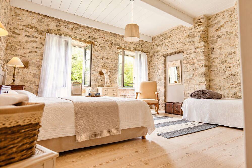 Gîte de charme près de Carcassonne, avec piscine privée in Lauraguel, Région de Limoux