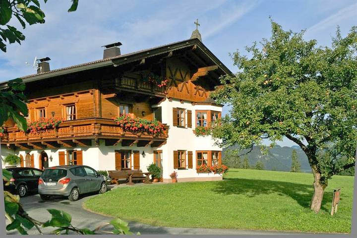 Ferienwohnung für 4 Personen, mit Balkon und Garten am Kaiserwinkl - 3