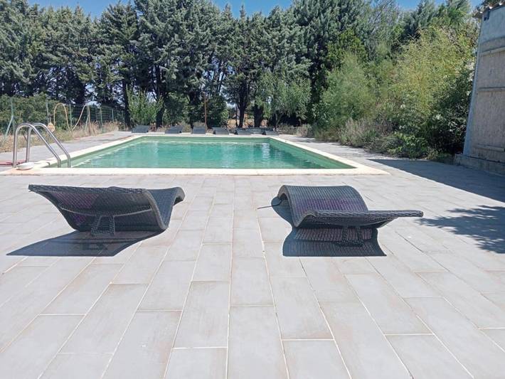 Appartement de vacances pour 2 personnes, avec Balcon et Terrasse ainsi que Jardin et Piscine