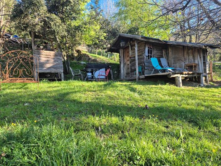 Gîte pour 2 personnes, avec Balcon et Terrasse ainsi que Jardin et Vue