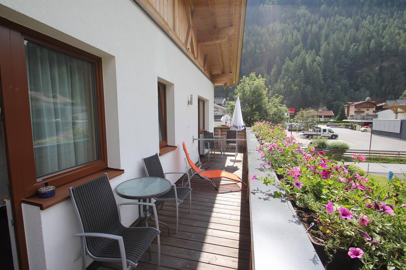 Ganze Ferienwohnung, Appartement Top 3 in Stubaier Alpen, Längenfeld