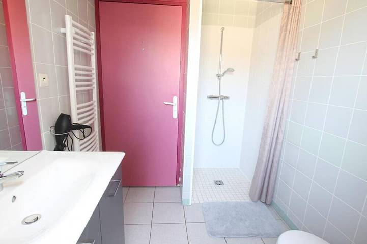 Charmantes Häuschen in Strandnähe mit Garten und Babyausstattung in Siouville-Hague, Côte de la Déroute