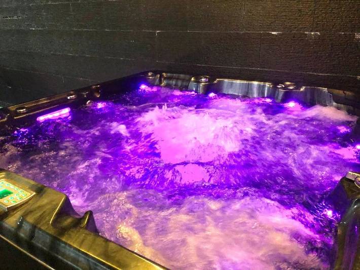 Maison d’hôte pour 4 personnes, avec piscine ainsi que jacuzzi et terrasse à Cilaos - 2