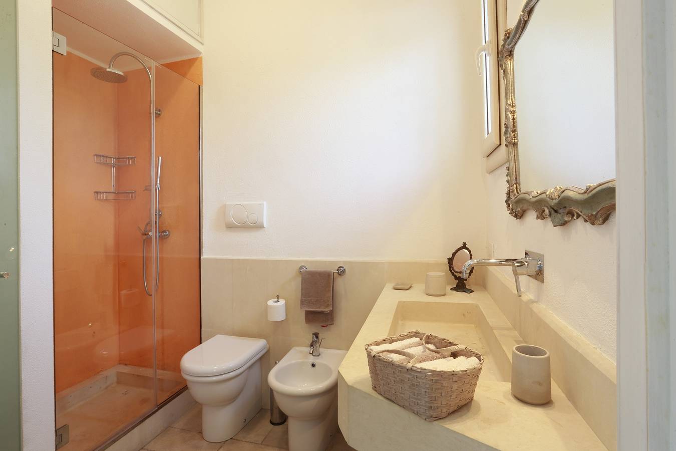 Villa 'Dina' avec piscine privée, Wi-Fi et climatisation in Nardò, Nardò (commune)