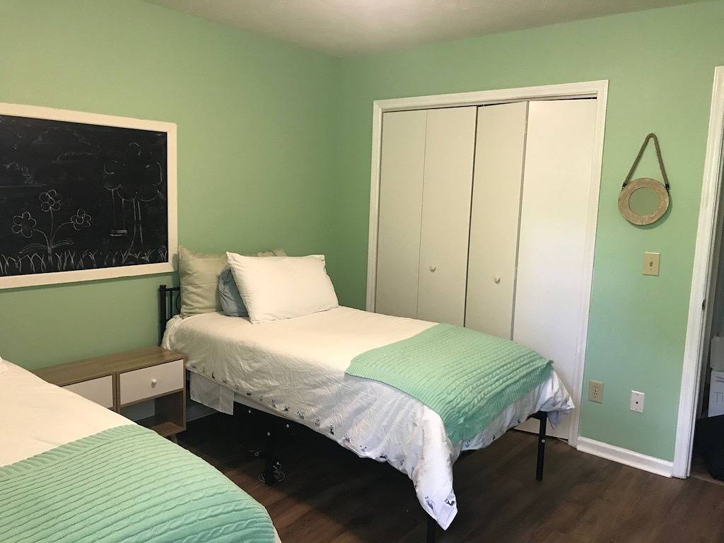 Comfortable Midtown Cottage in Quiet Neighborhood in Wilmington, New Hanover County