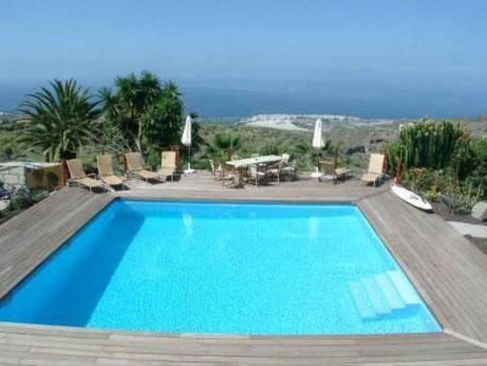 Casa rural para 37 personas, con Jacuzzi además de Terraza y Piscina en Guía de Isora - 2