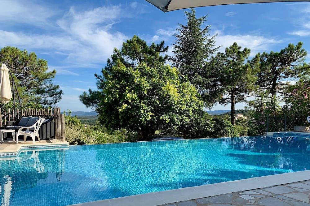 Charmantes Erdgeschoss in der Nähe von Porto-Vecchio, beheiztem Pool in Lecci, Sartène und Umgebung