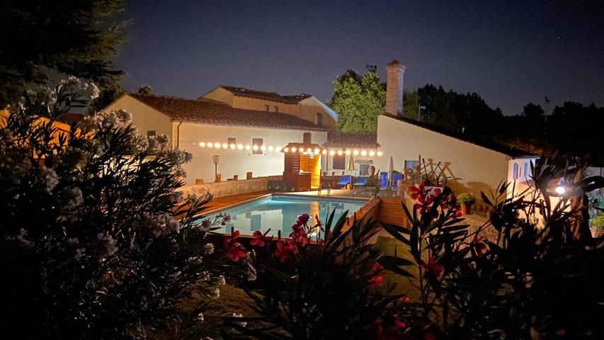 Hotel per 2 persone, con piscina e giardino - 1