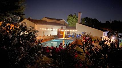 Hôtel pour 2 personnes, avec piscine et jardin à Montespertoli