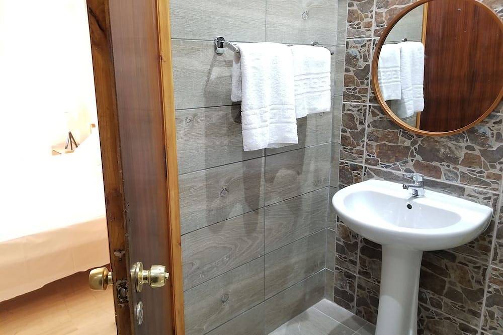 Ganze Wohnung, Corfu Escape Two 
(1-2 min walk to beach) in Agios Georgios, Korfu