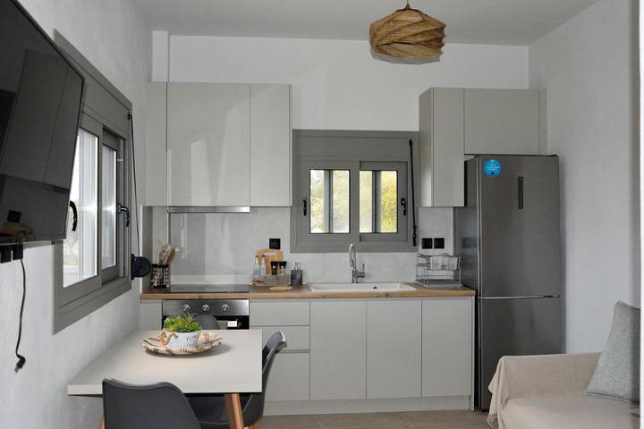 Gîte pour 4 personnes, avec jardin et vue dans Xerokampos - 4