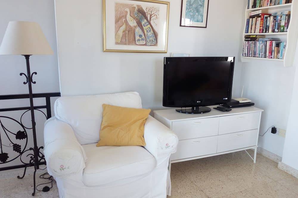 Villa mit fantastischer Aussicht, kostenloses Auto und Internet in Πισσούρι, Südzypern