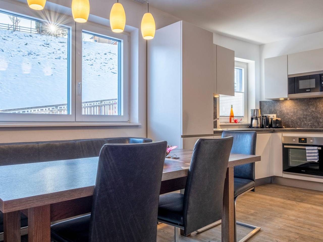 Ganze Wohnung, Gemütliche Wohnung mit Sonnenbalkon bei Kaprun
 in Bruck an der Glocknerstraße, Pinzgau