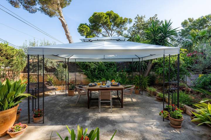 Ferienwohnung für 5 Personen, mit Garten