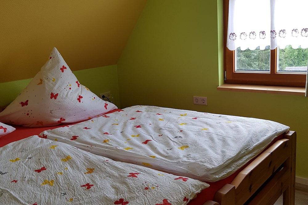 Gemütliche Ferienwohnung 7 in Zeulenroda-Triebes, Region Greiz