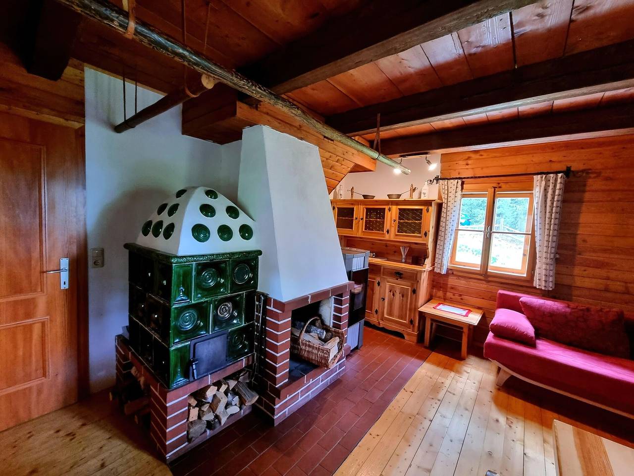 Alpine Hut in Murau near Ski Slope in St. Georgen ob Murau, Sankt Georgen am Kreischberg