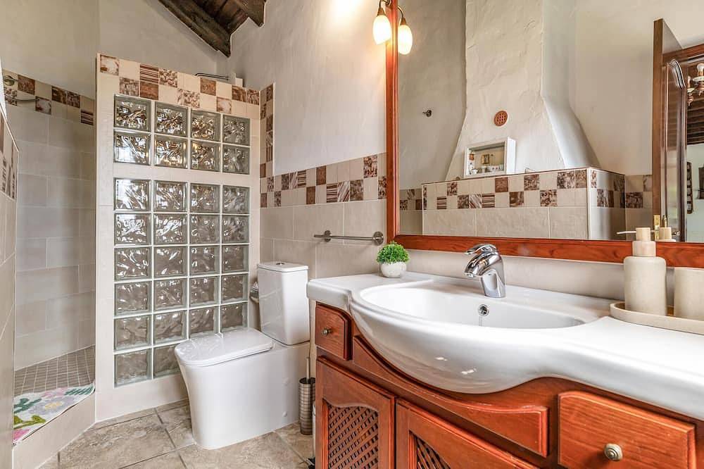 Beautiful home in Algatocin in Algatocín, Province de Málaga