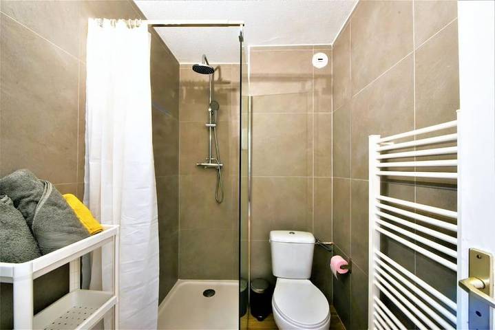 Gîte pour 2 personnes, avec jardin à Étrembières - 2