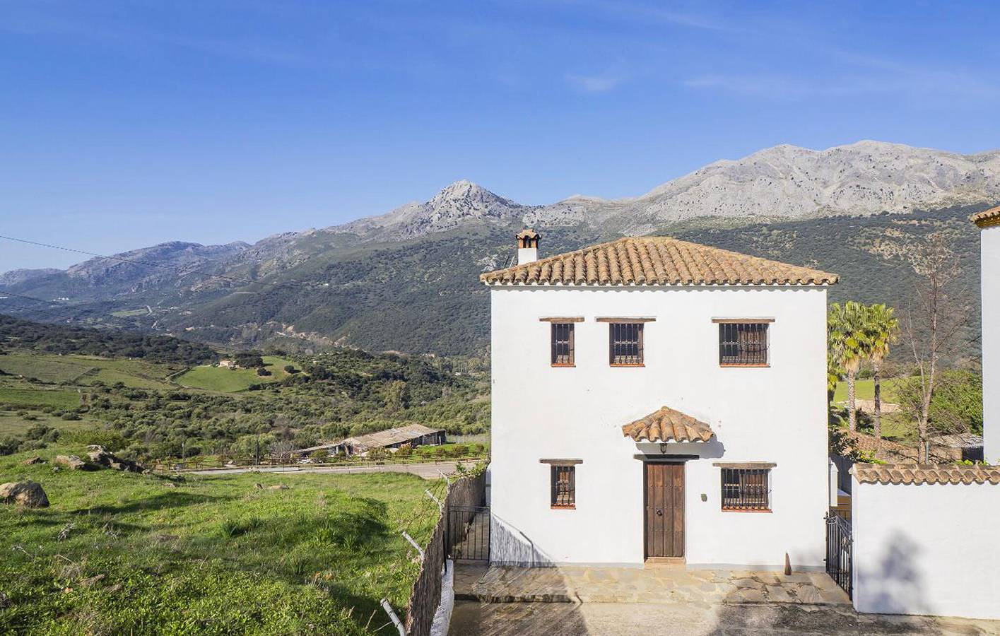 Encantador apartamento de 2 dormitorios con piscina cerca de los lugares de interés de Jimera de Líbar in Jimera de Líbar, Provincia de Málaga