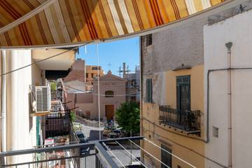 Vacation Rental for 5 Guests in Santa Flavia, Palermo Province, Picture 1