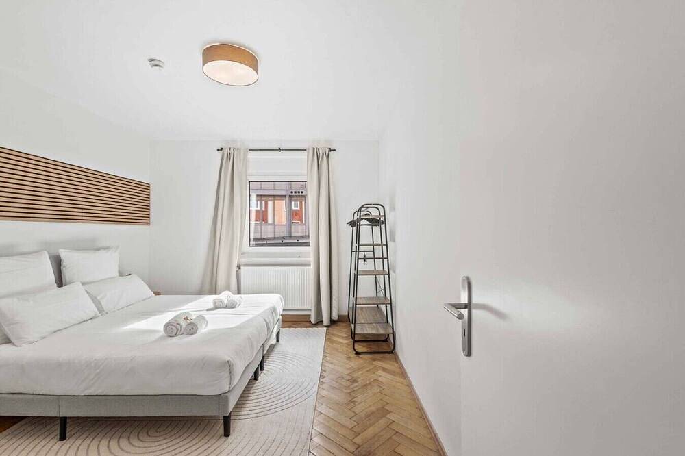 Ganze Wohnung, Dove-Living - Schönes Apartment für 6 in Schwandorf, Ostbayern