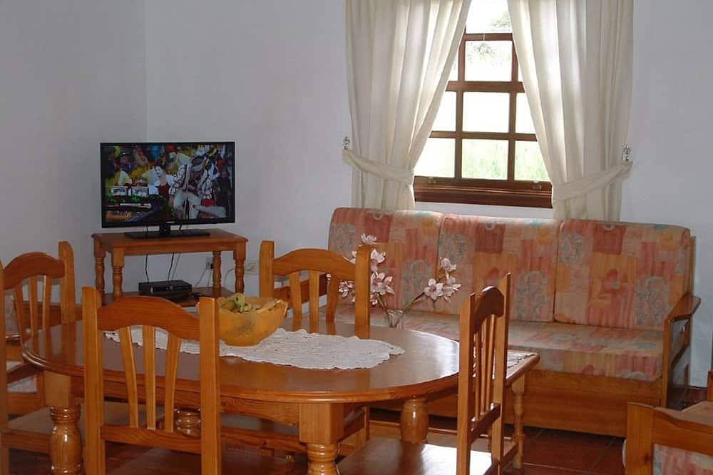 Casa los Viñedos, con vistas al mar y los Volcanes. Fuencaliente De La Palma in Los Quemados, Fuencaliente de La Palma