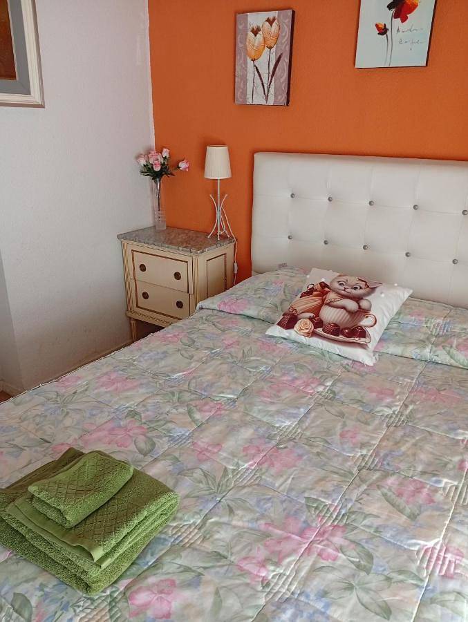 Camping para 2 personas, con terraza y vistas en Comunidad de Madrid