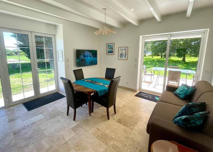 Location de vacances pour 4 personnes, avec vue et jardin dans Tugéras-Saint-Maurice