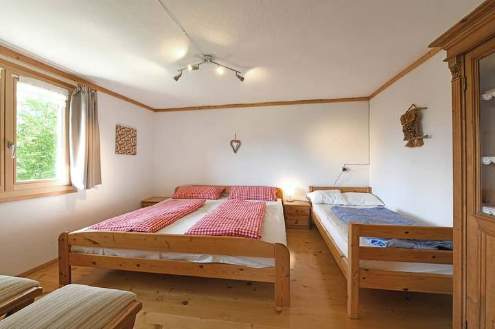 Blockhütte für 9 Personen, mit Balkon und Garten in Au - 3