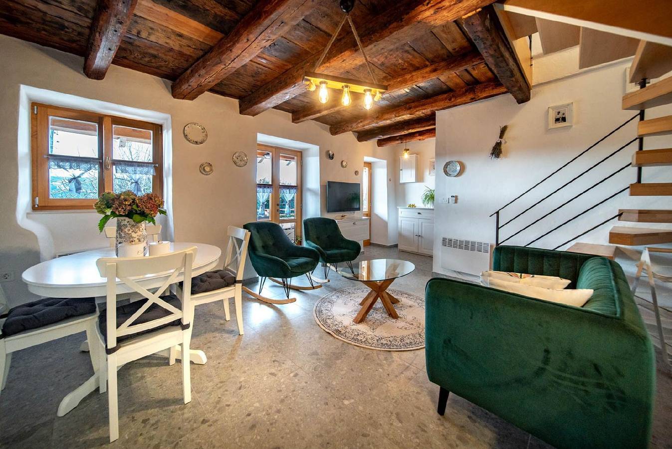Ganze Ferienwohnung, Apartment in Lopar mit Garten, Grill und Terrasse in Lopar, Rab