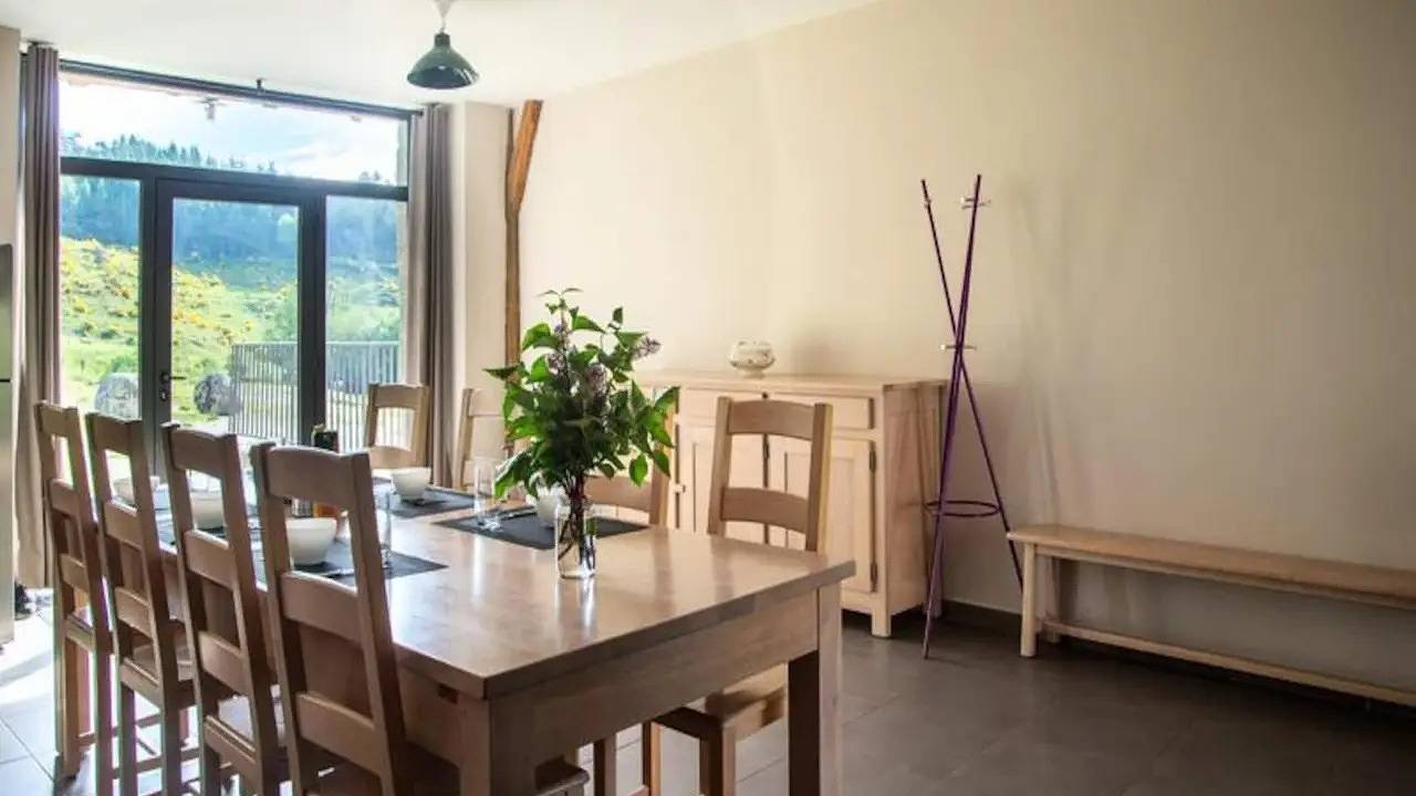 Appartement de vacances entier, Ferienwohnung für 6 Personen (120 m²) in Saint-Amans-la-Lozère in Saint-Amans, Région de Mende