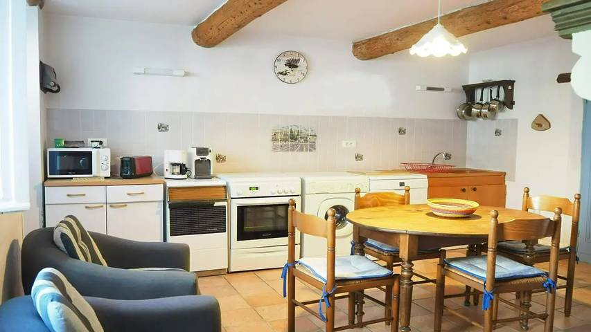 Gîte pour 4 personnes, avec jardin à Monteux - 4