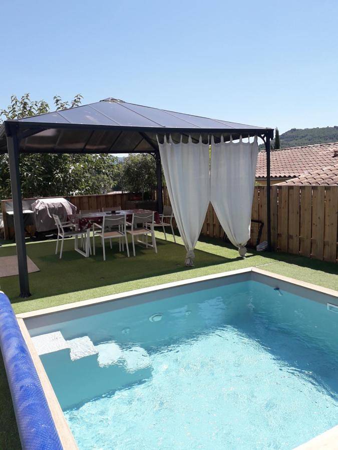 Location de vacances pour 5 personnes, avec piscine et jardin, animaux acceptés à Mormoiron - 2