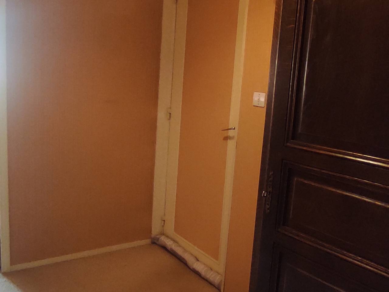 Appartement entier, Appartement 5 pers à Super Besse avec Wi-Fi in Super Besse, Besse-et-Saint-Anastaise