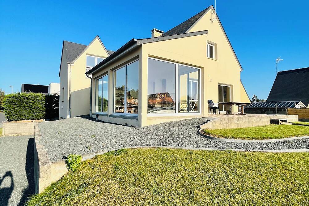 Maison spacieuse proche mer in Agon-Coutainville, Région de Coutances
