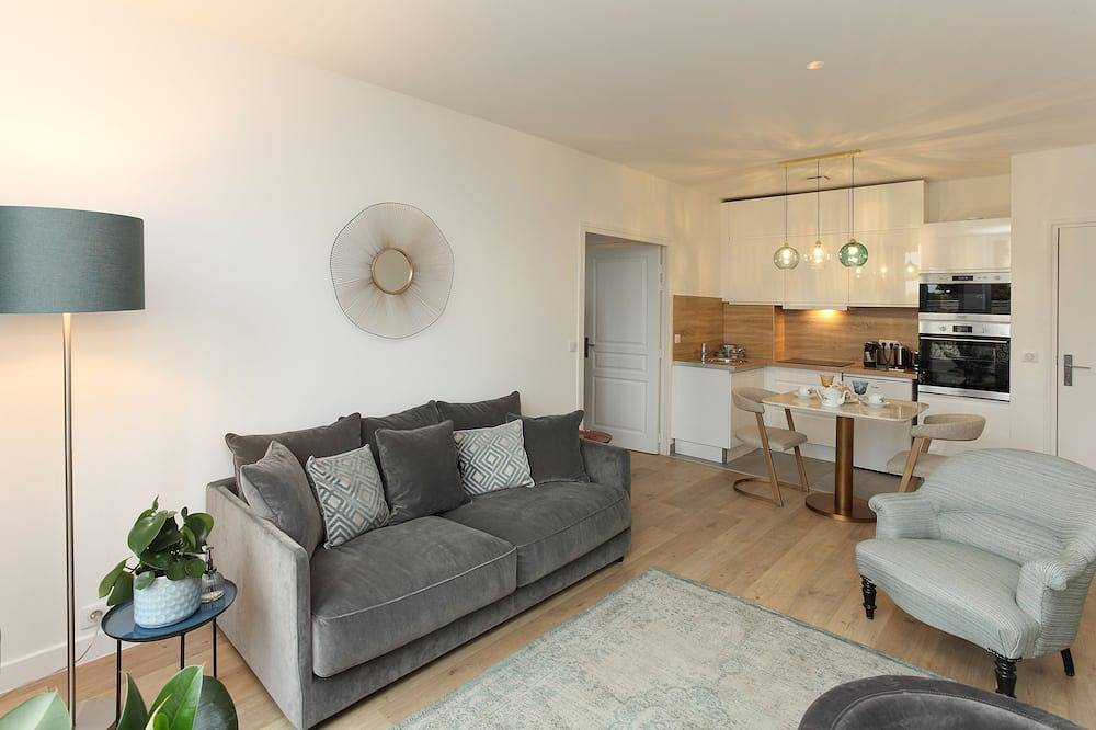 Entire apartment, Chantilly Cocoon Retreat in Chantilly, Oise