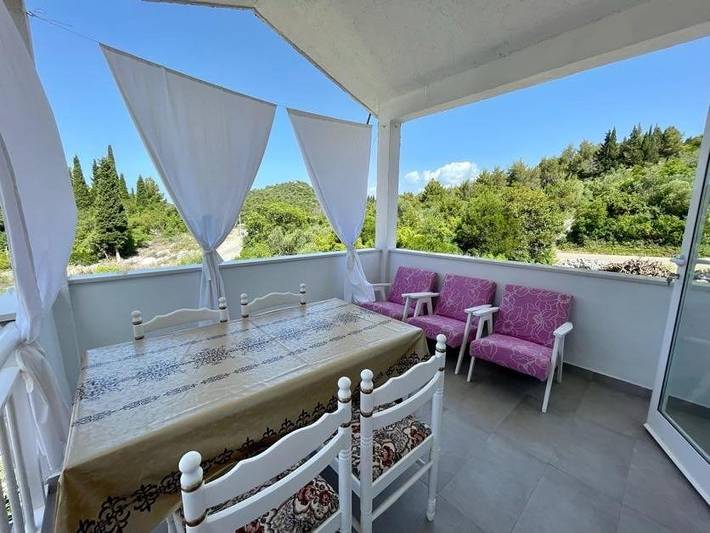 Ferienwohnung für 5 Personen, mit Garten und Ausblick - 1