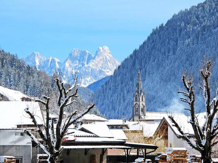 Appartamento per 6 persone, con balcone a Predazzo