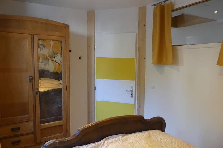 Gîte pour 4 personnes, avec jardin à Villy-le-Pelloux - 3