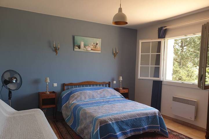 Gîte pour 12 personnes, avec jardin à Collobrières - 4