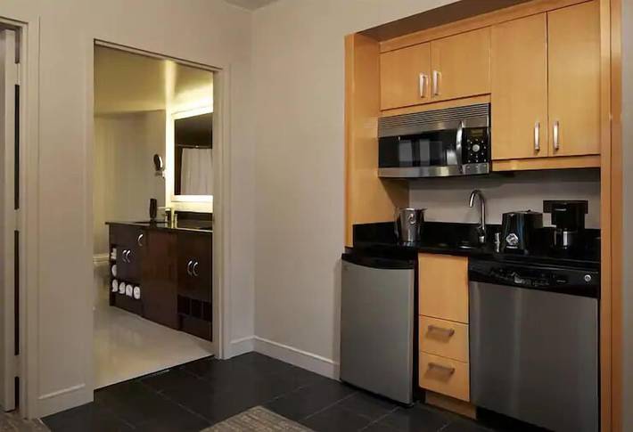 Apartamento de vacaciones para 2 personas, con piscina y jacuzzi en Paradise