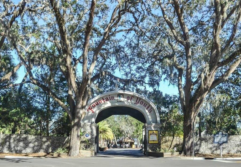 House Boat for 3 Guests in St. Augustine, Florida
