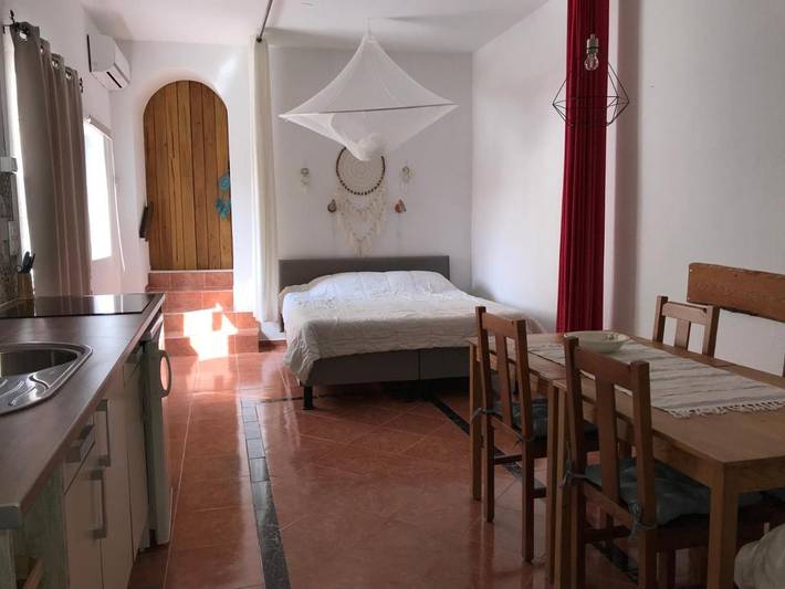 Bed and breakfast para 5 pessoas, com vista e piscina e ainda jardim - 1