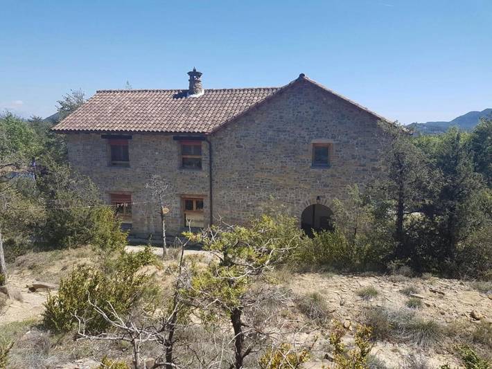 Gîte pour 8 personnes, avec Terrasse ainsi que Jardin et Vue à Aínsa - 4