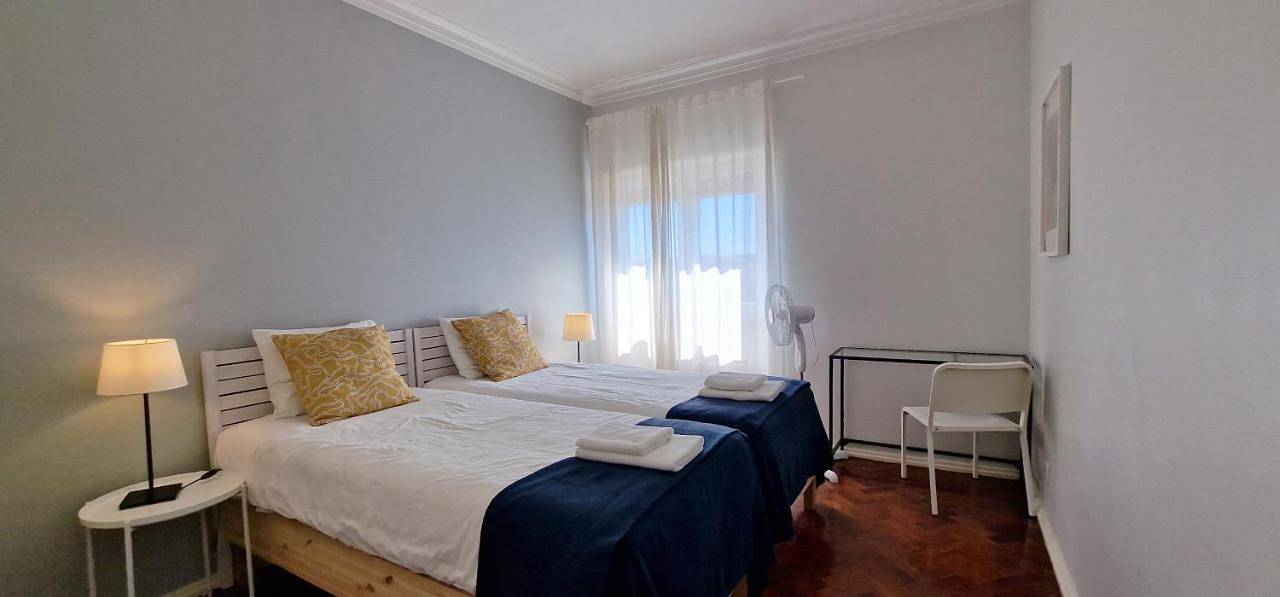 Apartamento entero, Two-Bedroom Apartment in Carnide, Costa de Lisboa
