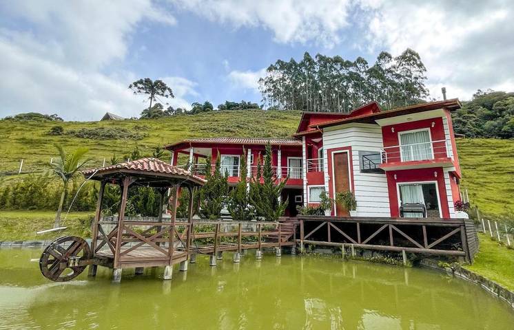 Villa pour 9 personnes, avec jardin ainsi que vue et vue sur le lac, animaux acceptés dans le Sud (Brésil)