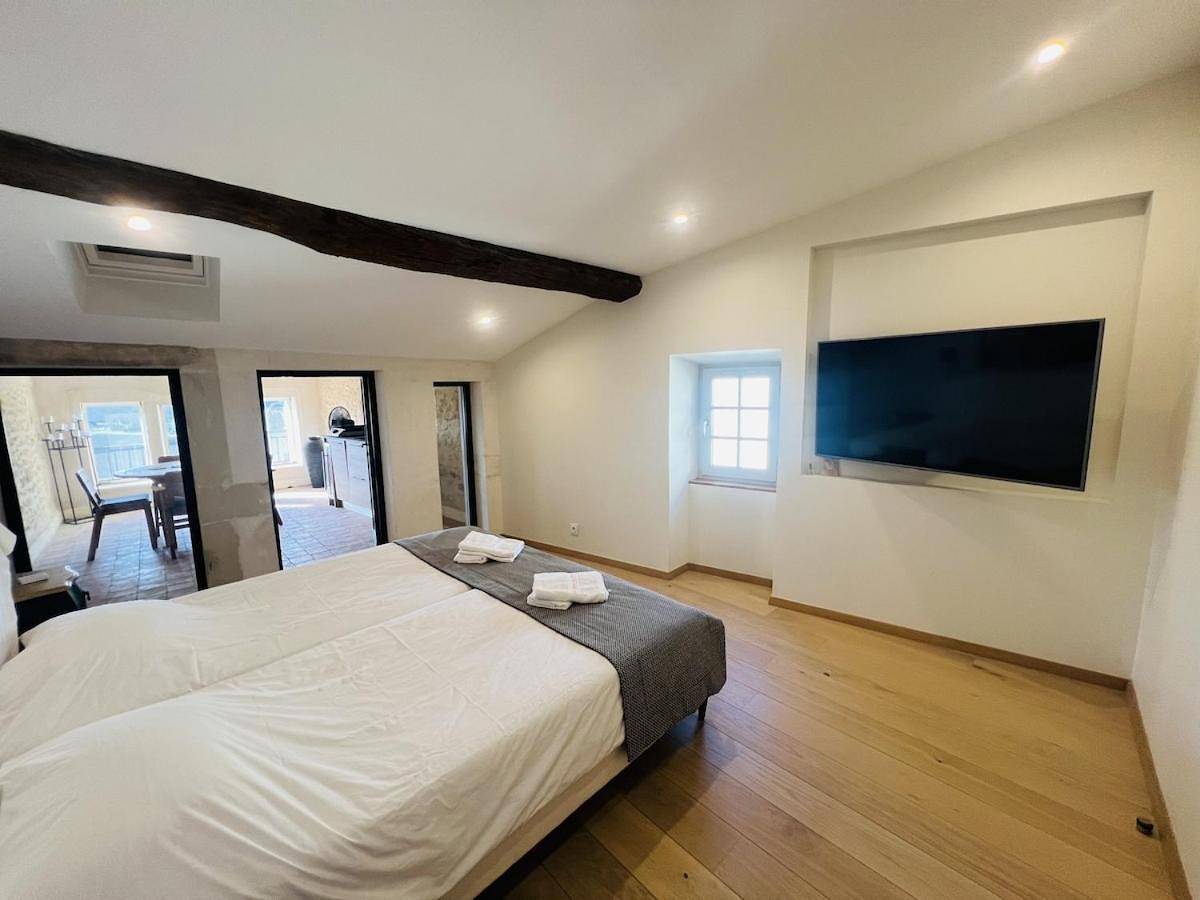 Two-Bedroom Villa in Grignan, Région de nyons